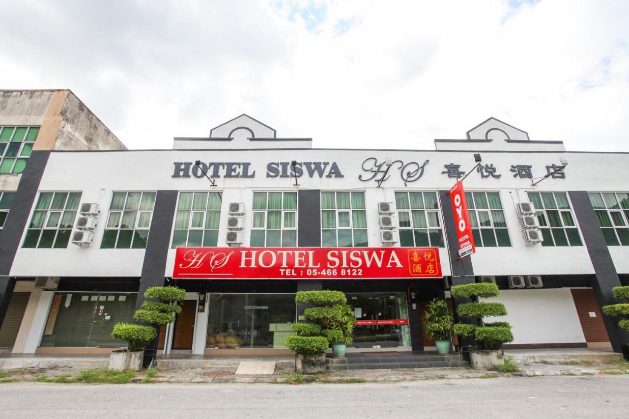 Oyo 89539 Hotel Siswa Кампар Экстерьер фото